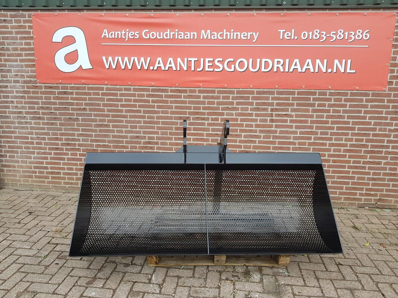 AGM Baggerbak - Schaufel: das Bild 2 AGM Baggerbak - Schaufel: das Bild 2