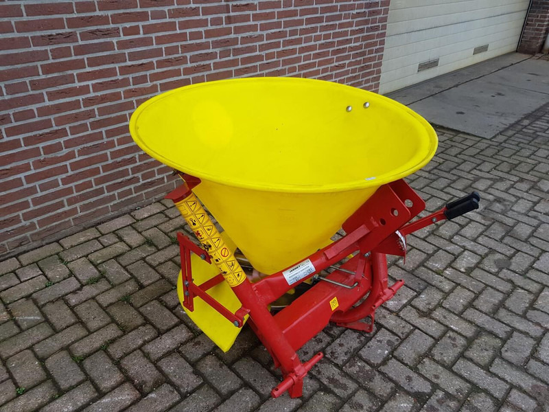 Jarmet Zoutstrooier - Düngerstreuer: das Bild 3 Jarmet Zoutstrooier - Düngerstreuer: das Bild 3