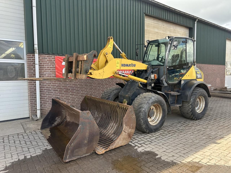 Komatsu WA 90-5 - Radlader: das Bild 2 Komatsu WA 90-5 - Radlader: das Bild 2