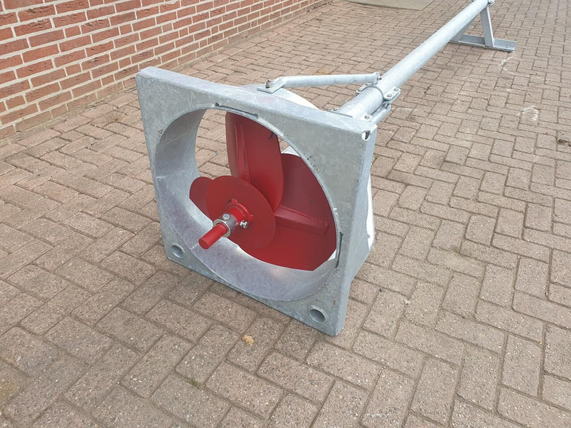 MESTMIXER Reck 5000mm - Düngerstreuer: das Bild 3 MESTMIXER Reck 5000mm - Düngerstreuer: das Bild 3