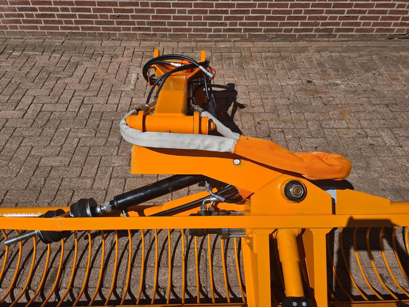 Maaikorf - Schaufel: das Bild 4 Maaikorf - Schaufel: das Bild 4