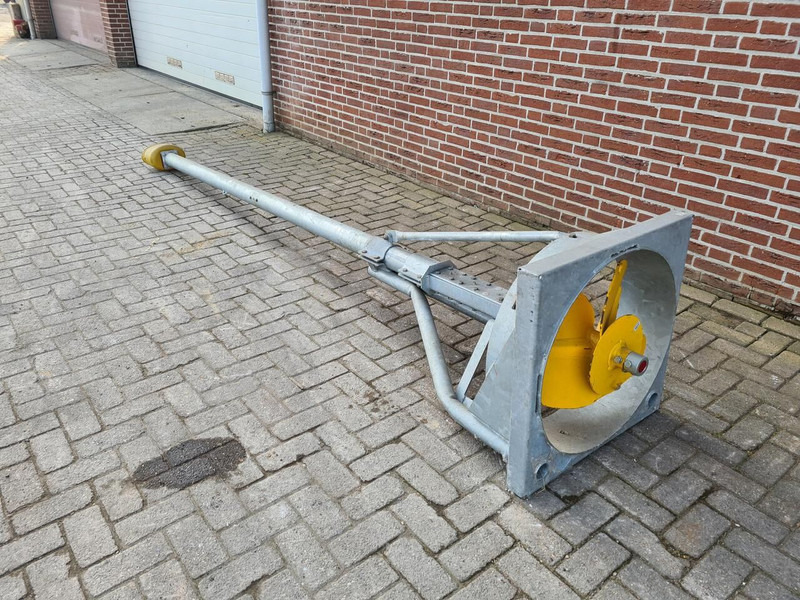 Reck mest mixer - Düngerstreuer: das Bild 2 Reck mest mixer - Düngerstreuer: das Bild 2