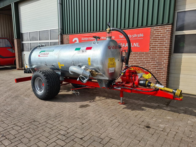Vaia waterwagen MB32 - Dungstreuer: das Bild 2 Vaia waterwagen MB32 - Dungstreuer: das Bild 2