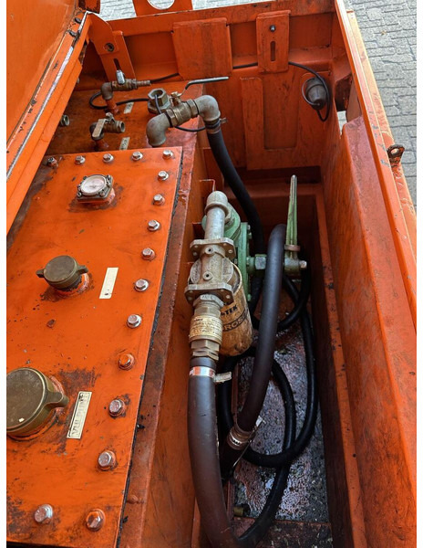 Dieseltank - Gebruikt - Tankwagen: das Bild 4 Dieseltank - Gebruikt - Tankwagen: das Bild 4