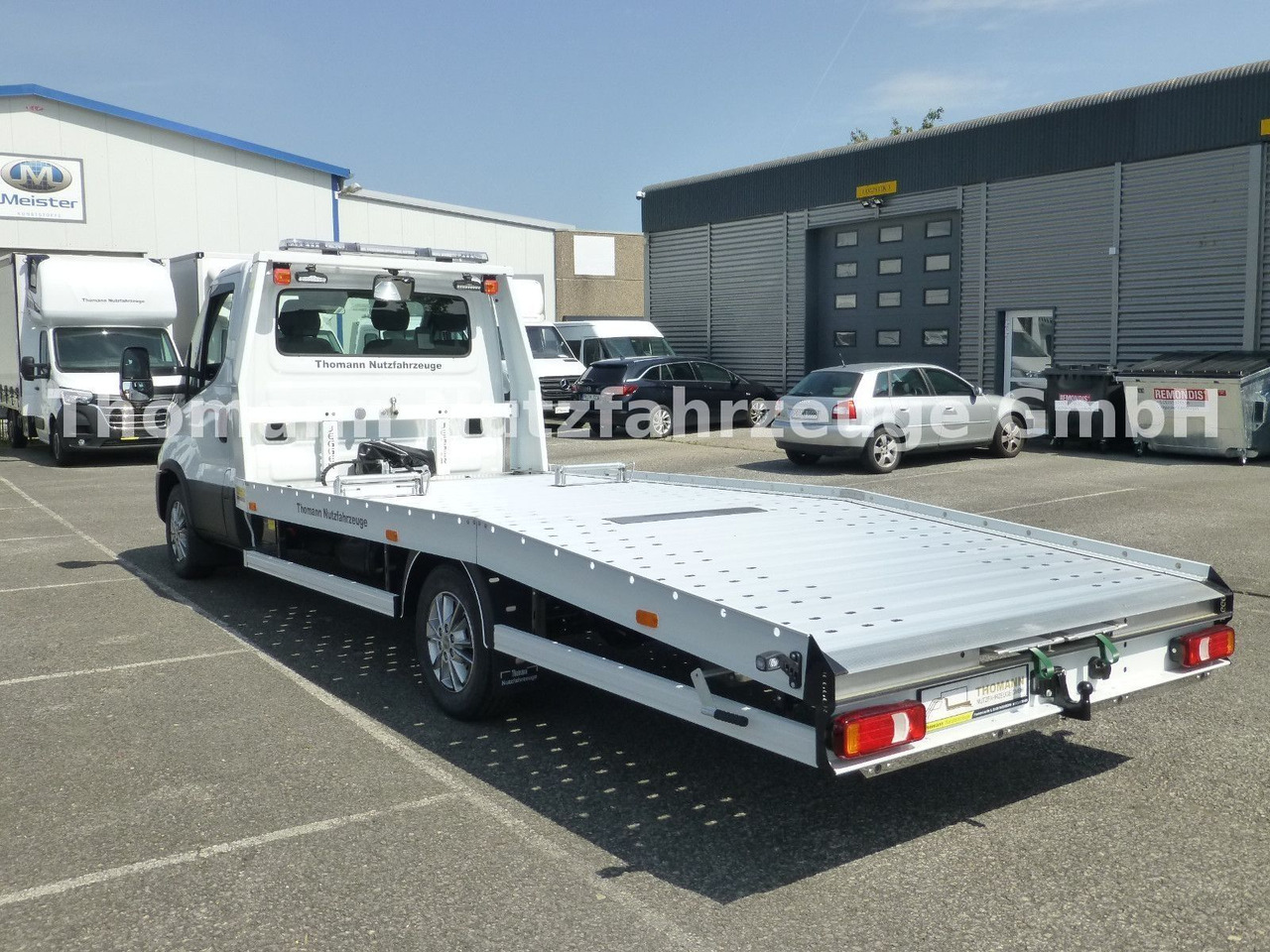 Iveco Daily 35S18 Autotransporter Aut. Luftfed. NAVI - Abschleppwagen: das Bild 5 Iveco Daily 35S18 Autotransporter Aut. Luftfed. NAVI - Abschleppwagen: das Bild 5