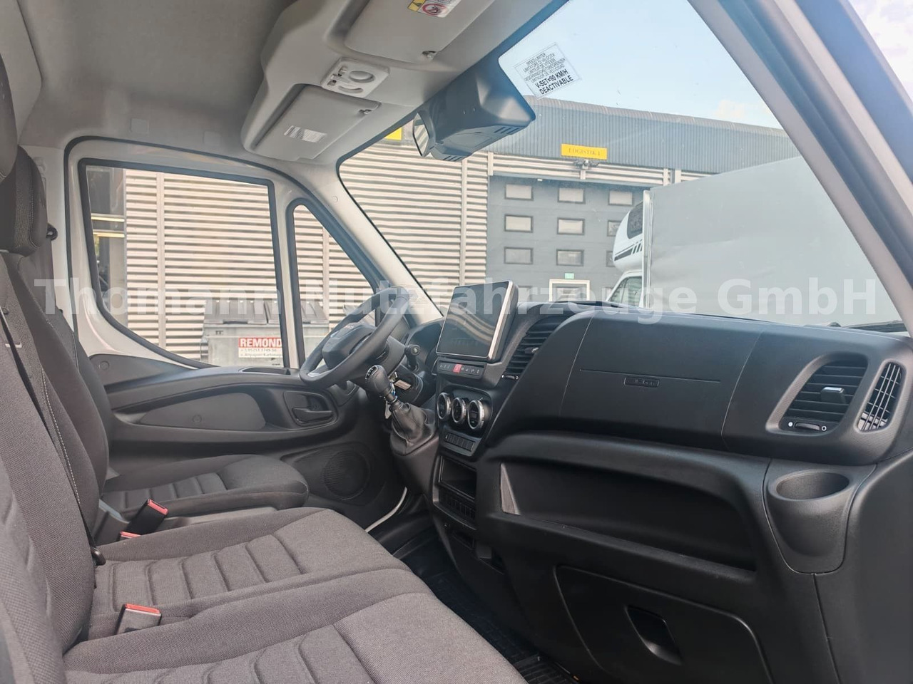 Koffer Transporter Iveco Daily 35S18 Koffer + LBW Navi/ACC Tempomat: das Bild 13