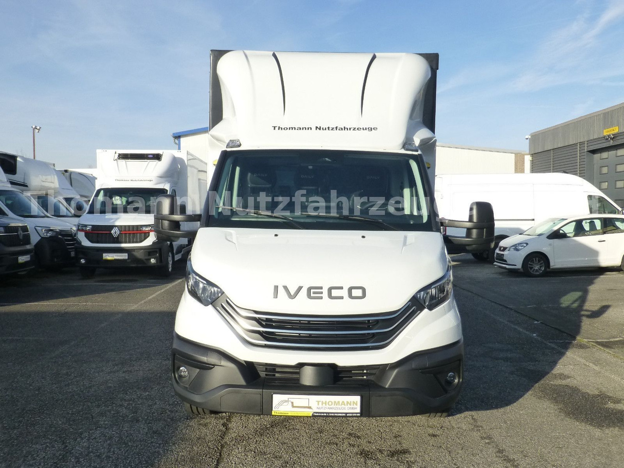 Iveco Daily 35S18 Pritsche Plane LBW Navi/ACC Tempomat - Planen Transporter: das Bild 3 Iveco Daily 35S18 Pritsche Plane LBW Navi/ACC Tempomat - Planen Transporter: das Bild 3