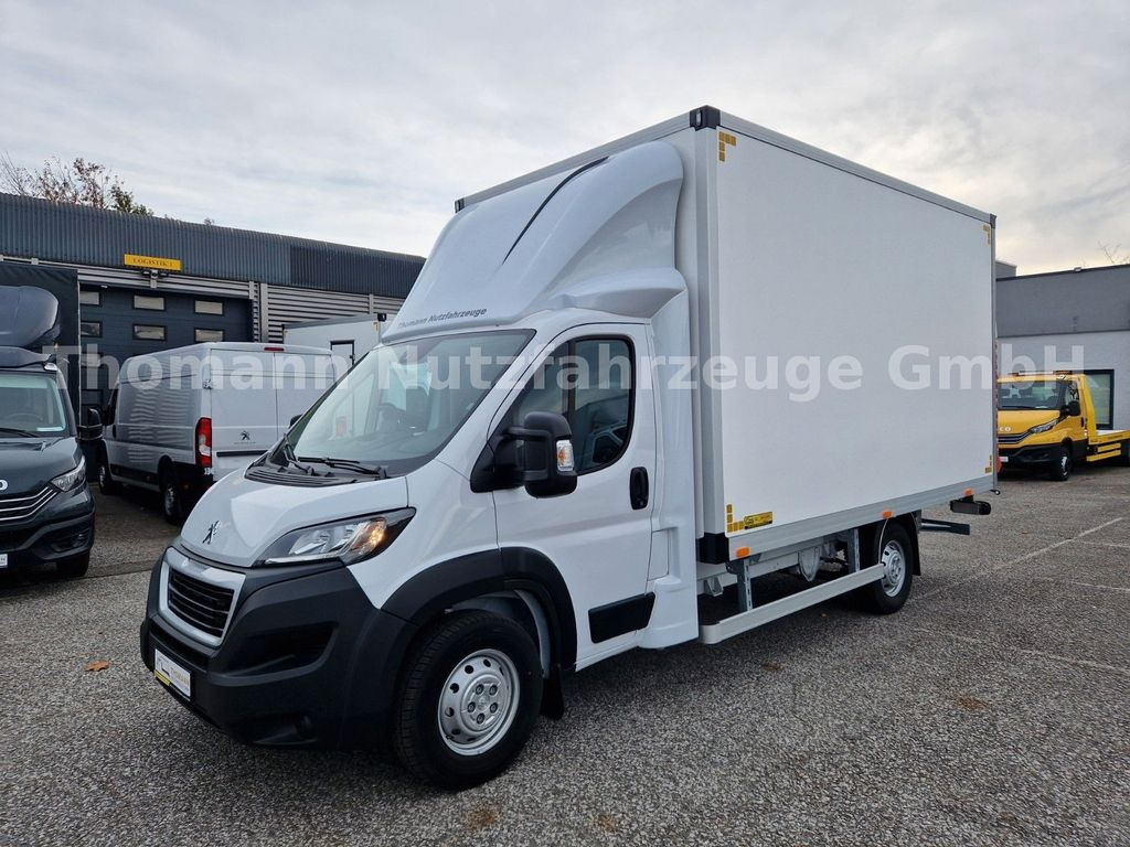 Peugeot Boxer Koffer Premium Ladebordwand 750Kg - Koffer Transporter: das Bild 2 Peugeot Boxer Koffer Premium Ladebordwand 750Kg - Koffer Transporter: das Bild 2