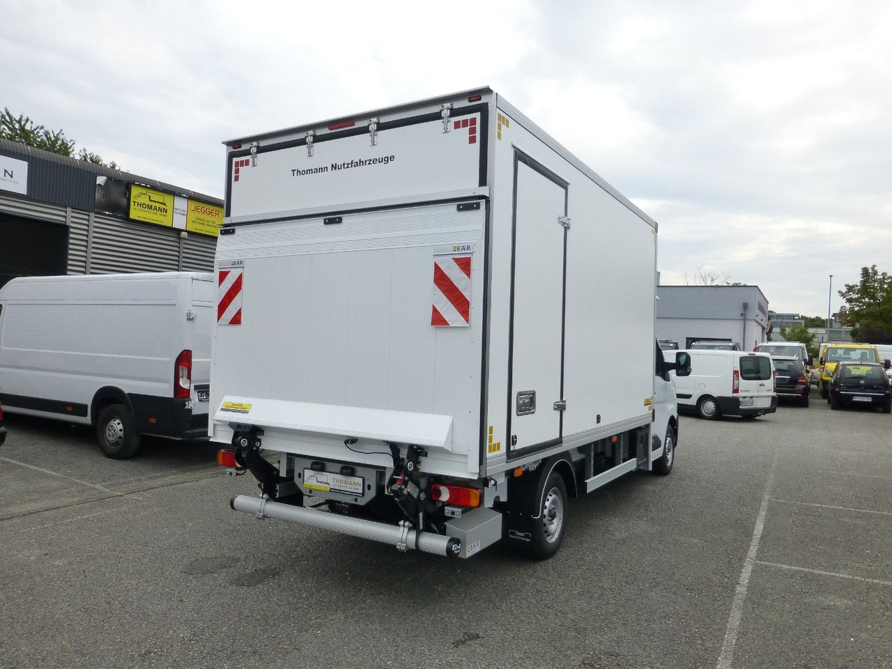 Renault NEW Master 2025 Kühlkoffer LBW Xarios 300 Premiu - Kühltransporter: das Bild 5 Renault NEW Master 2025 Kühlkoffer LBW Xarios 300 Premiu - Kühltransporter: das Bild 5