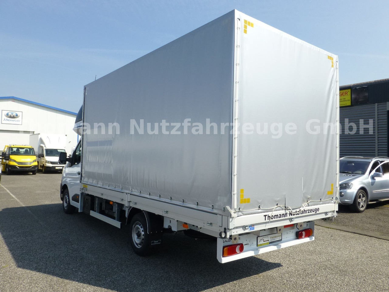 Renault NEW Master Pritsche Plane Schlafkabine - Planen Transporter: das Bild 4 Renault NEW Master Pritsche Plane Schlafkabine - Planen Transporter: das Bild 4