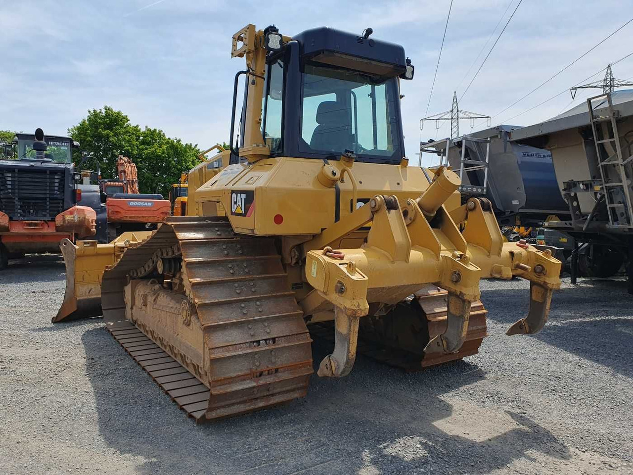 CAT D6N LGP / 8.524h / Klappschild / Ripper - Bulldozer: das Bild 4 CAT D6N LGP / 8.524h / Klappschild / Ripper - Bulldozer: das Bild 4