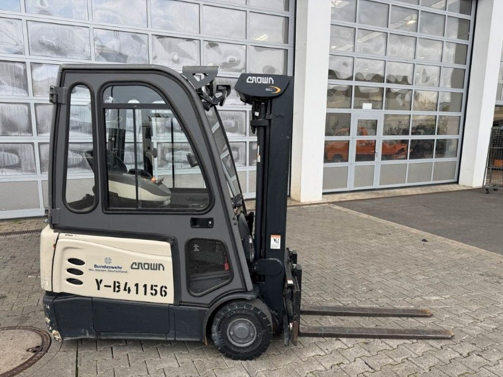 Crown SCT6020-1.3 / Triplex 4,3m / Batterie 06/2020 - Elektrostapler: das Bild 2 Crown SCT6020-1.3 / Triplex 4,3m / Batterie 06/2020 - Elektrostapler: das Bild 2