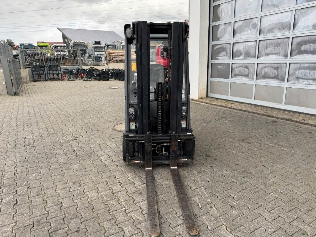 Crown SCT6020-1.3 / Triplex 4,3m / Batterie 06/2020 - Elektrostapler: das Bild 4 Crown SCT6020-1.3 / Triplex 4,3m / Batterie 06/2020 - Elektrostapler: das Bild 4