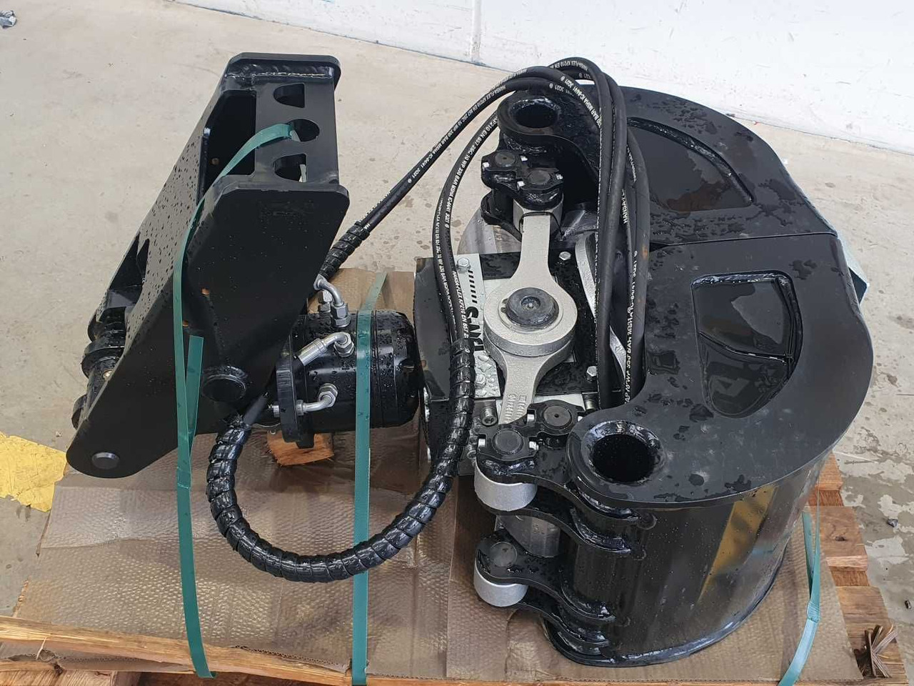 DMS GL6040P Pendelgreifer / MS03 / DEMO / 2022 - Zweischalengreifer: das Bild 2 DMS GL6040P Pendelgreifer / MS03 / DEMO / 2022 - Zweischalengreifer: das Bild 2