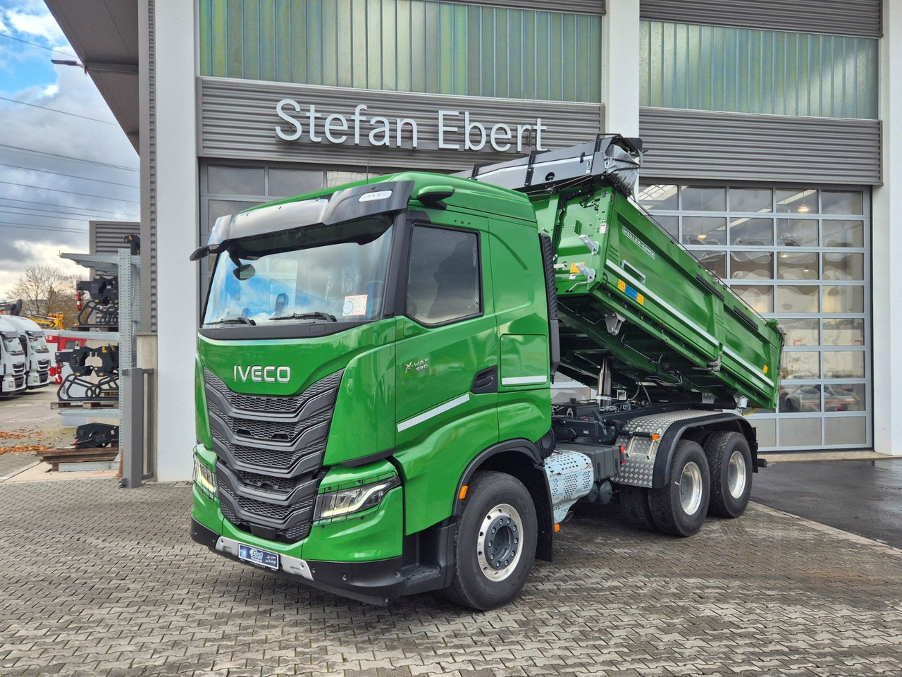 Iveco AS300X58Z HR ON+ Meiller Bordmatic AHK Intarder - Kipper: das Bild 1 Iveco AS300X58Z HR ON+ Meiller Bordmatic AHK Intarder - Kipper: das Bild 1