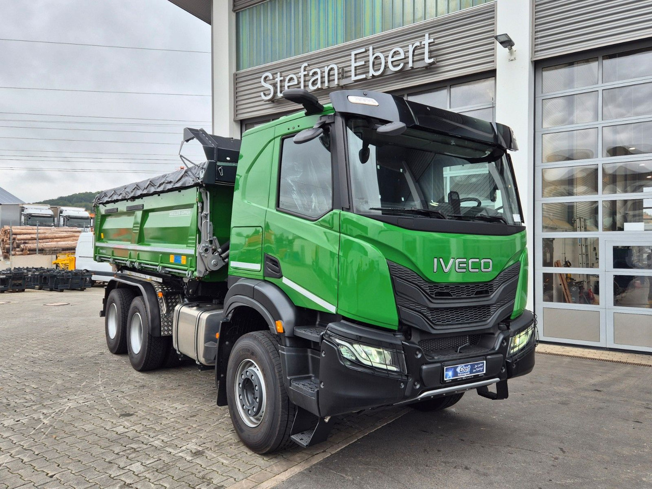 Iveco AT300X54Z HR OFF Bordmatik AHK Intarder - Kipper: das Bild 2 Iveco AT300X54Z HR OFF Bordmatik AHK Intarder - Kipper: das Bild 2