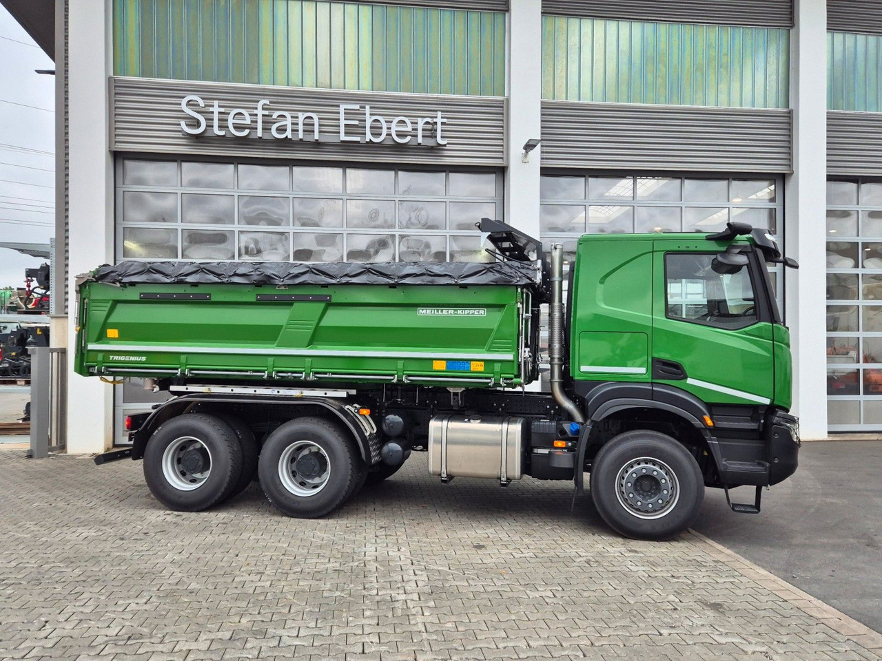 Iveco AT300X54Z HR OFF Bordmatik AHK Intarder - Kipper: das Bild 5 Iveco AT300X54Z HR OFF Bordmatik AHK Intarder - Kipper: das Bild 5