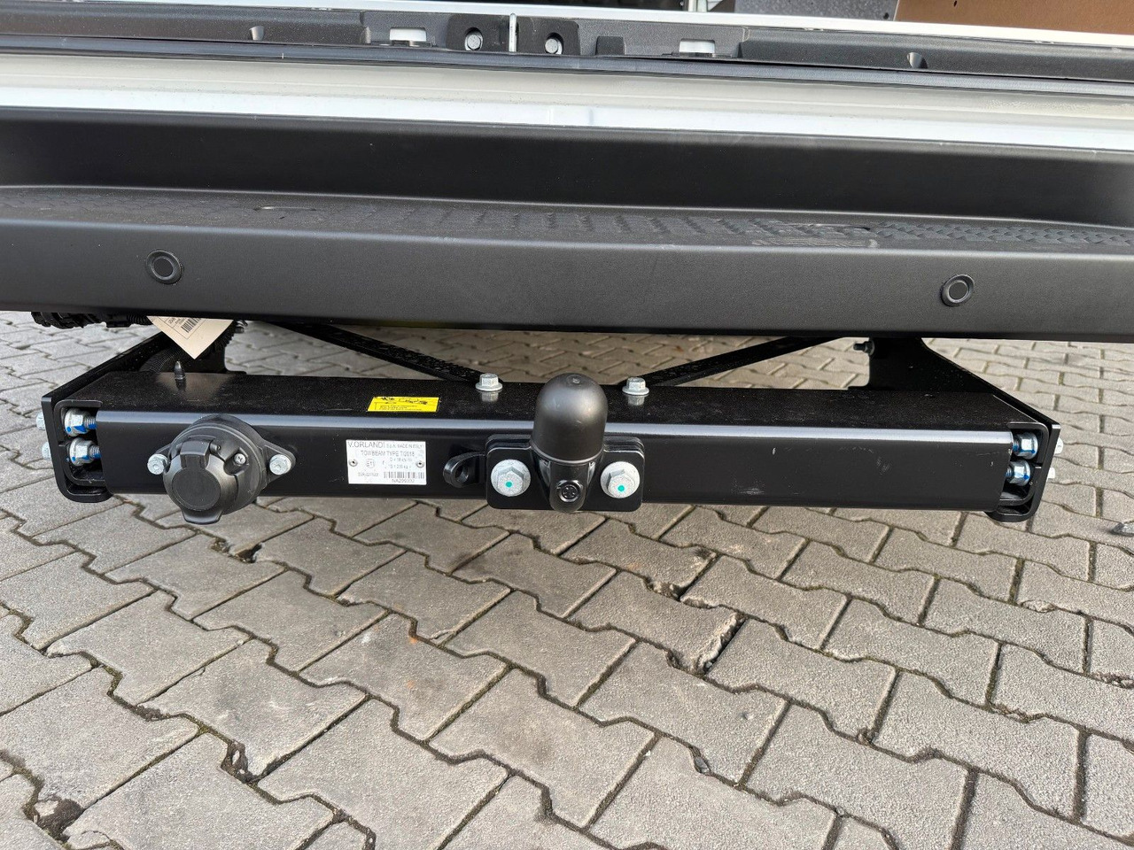 Kastenwagen Iveco Daily 35C21 HA8 *R4.100mm*AHK*LED*Automatik*: das Bild 27 Kastenwagen Iveco Daily 35C21 HA8 *R4.100mm*AHK*LED*Automatik*: das Bild 27