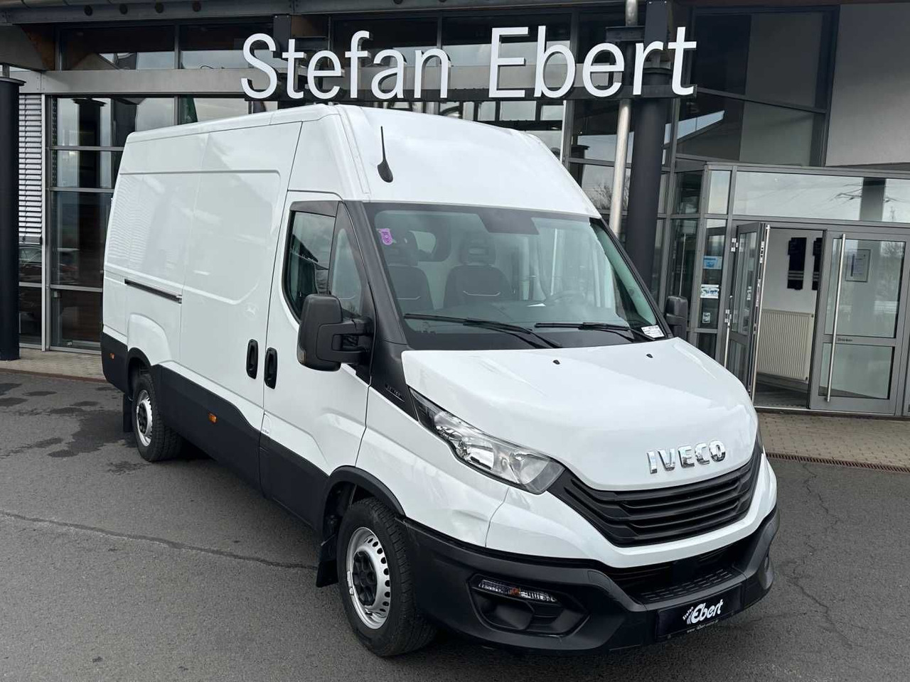 Iveco Daily 35S16 *Klima*L3.520mm* - Kastenwagen: das Bild 1 Iveco Daily 35S16 *Klima*L3.520mm* - Kastenwagen: das Bild 1