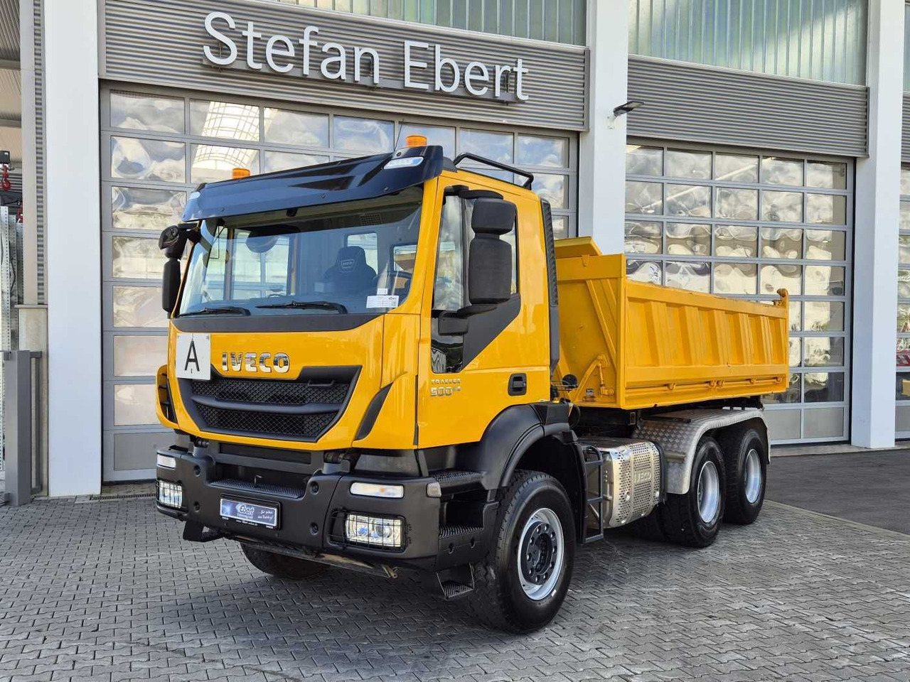 Iveco Trakker AD380T50 6x4 Kipper/SZM Wechselsystem - Kipper: das Bild 2 Iveco Trakker AD380T50 6x4 Kipper/SZM Wechselsystem - Kipper: das Bild 2