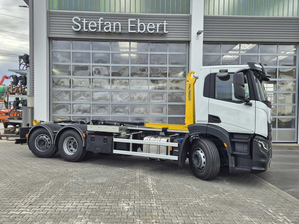 Iveco X-Way AD280X46Y/PS ON 6x2 Palfinger PHT20SLD5 4x - Abrollkipper: das Bild 5 Iveco X-Way AD280X46Y/PS ON 6x2 Palfinger PHT20SLD5 4x - Abrollkipper: das Bild 5