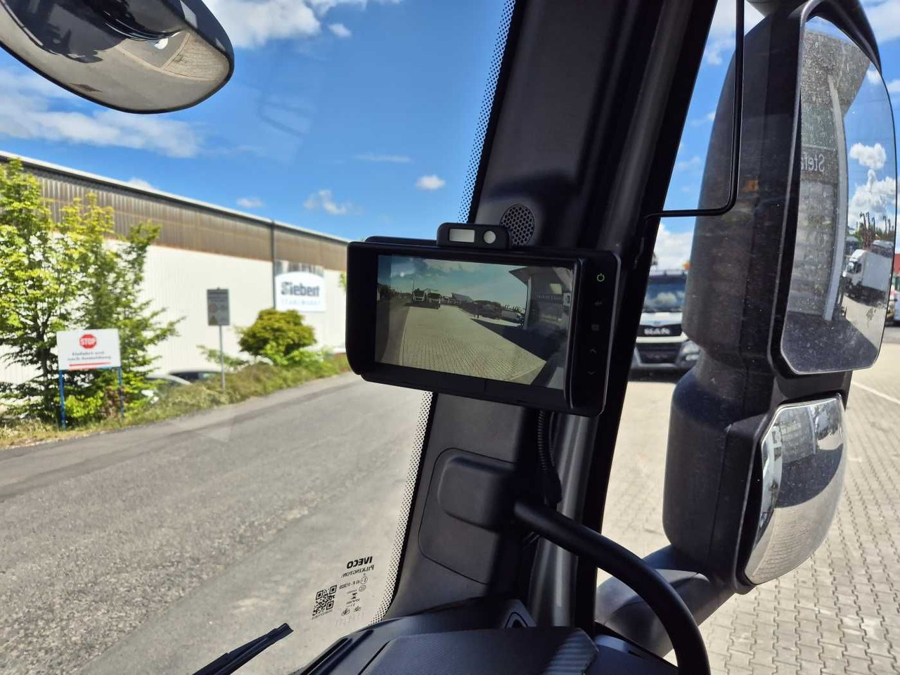 Iveco X-Way AD300X48Z HR 6x4 Intarder Bordmatic Kamera – Leasing Iveco X-Way AD300X48Z HR 6x4 Intarder Bordmatic Kamera: das Bild 15