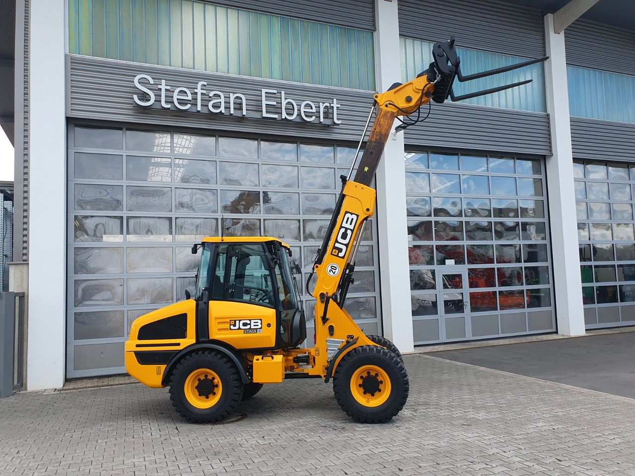 JCB TM 180 SV C / Neufahrzeug / Teleskop / Gabel - Radlader: das Bild 1 JCB TM 180 SV C / Neufahrzeug / Teleskop / Gabel - Radlader: das Bild 1