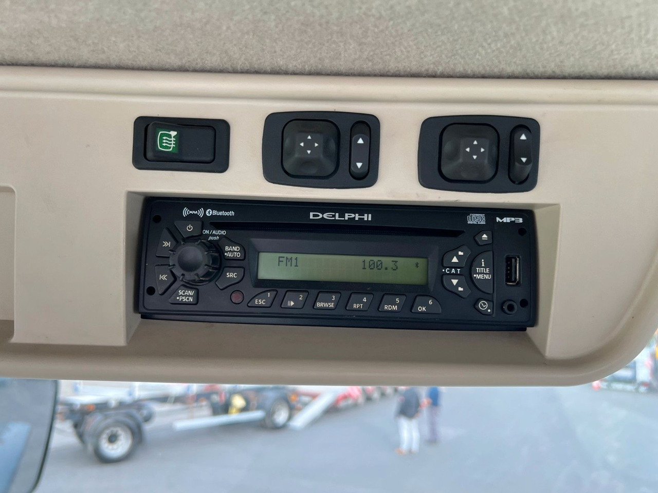 Traktor John Deere 8295 R / kein AdBlue / Rückfahreinrichtung: das Bild 38