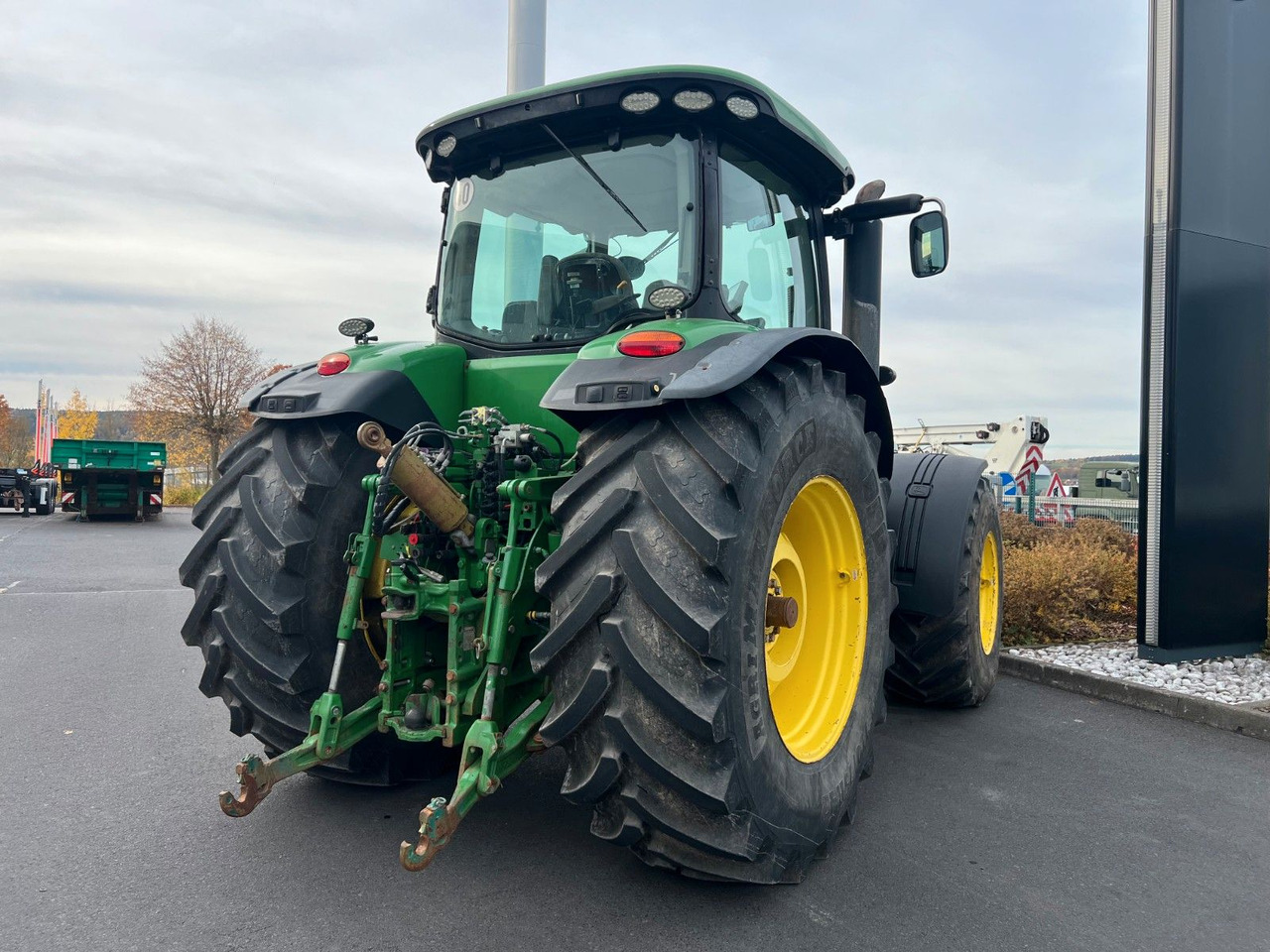 Traktor John Deere 8295 R / kein AdBlue / Rückfahreinrichtung: das Bild 12