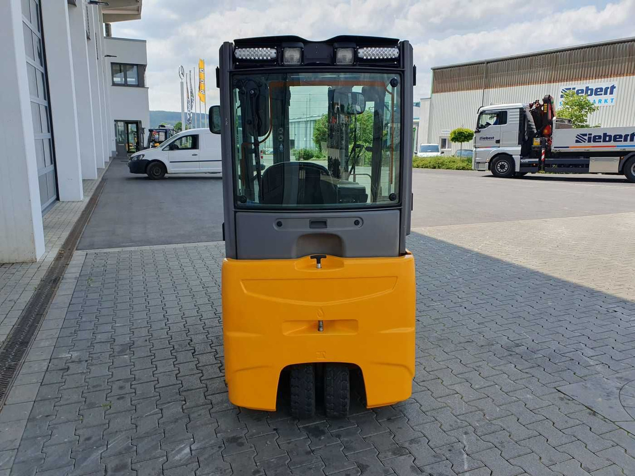 Jungheinrich EFG 215 / Triplex: 4.25m! / SS / 4.166h / 2024 - Elektrostapler: das Bild 5 Jungheinrich EFG 215 / Triplex: 4.25m! / SS / 4.166h / 2024 - Elektrostapler: das Bild 5