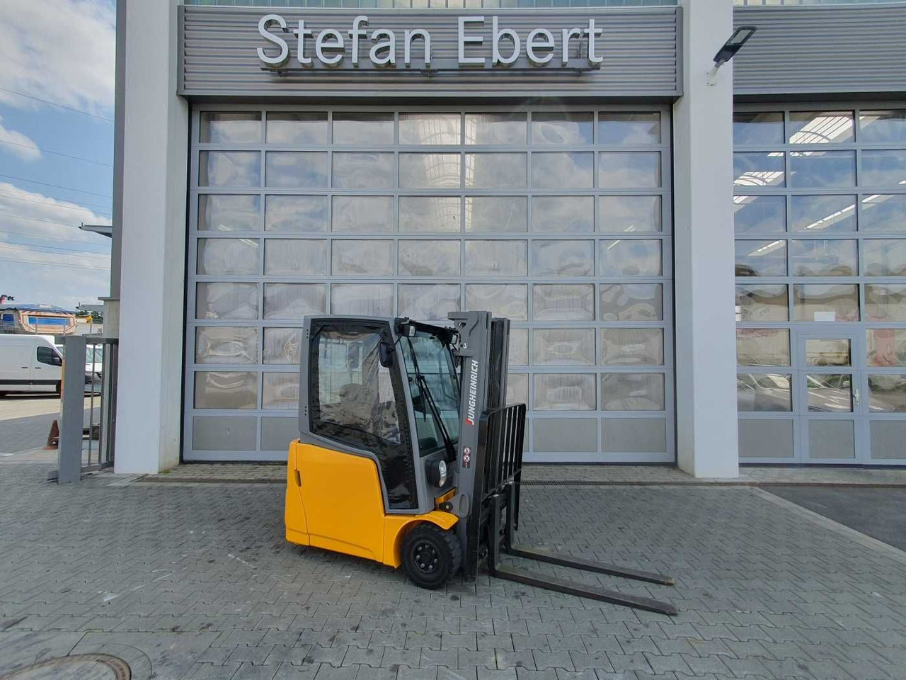 Jungheinrich EFG 215 / Triplex 4.25m / SS / nur 1.680h / 2021 - Elektrostapler: das Bild 1 Jungheinrich EFG 215 / Triplex 4.25m / SS / nur 1.680h / 2021 - Elektrostapler: das Bild 1