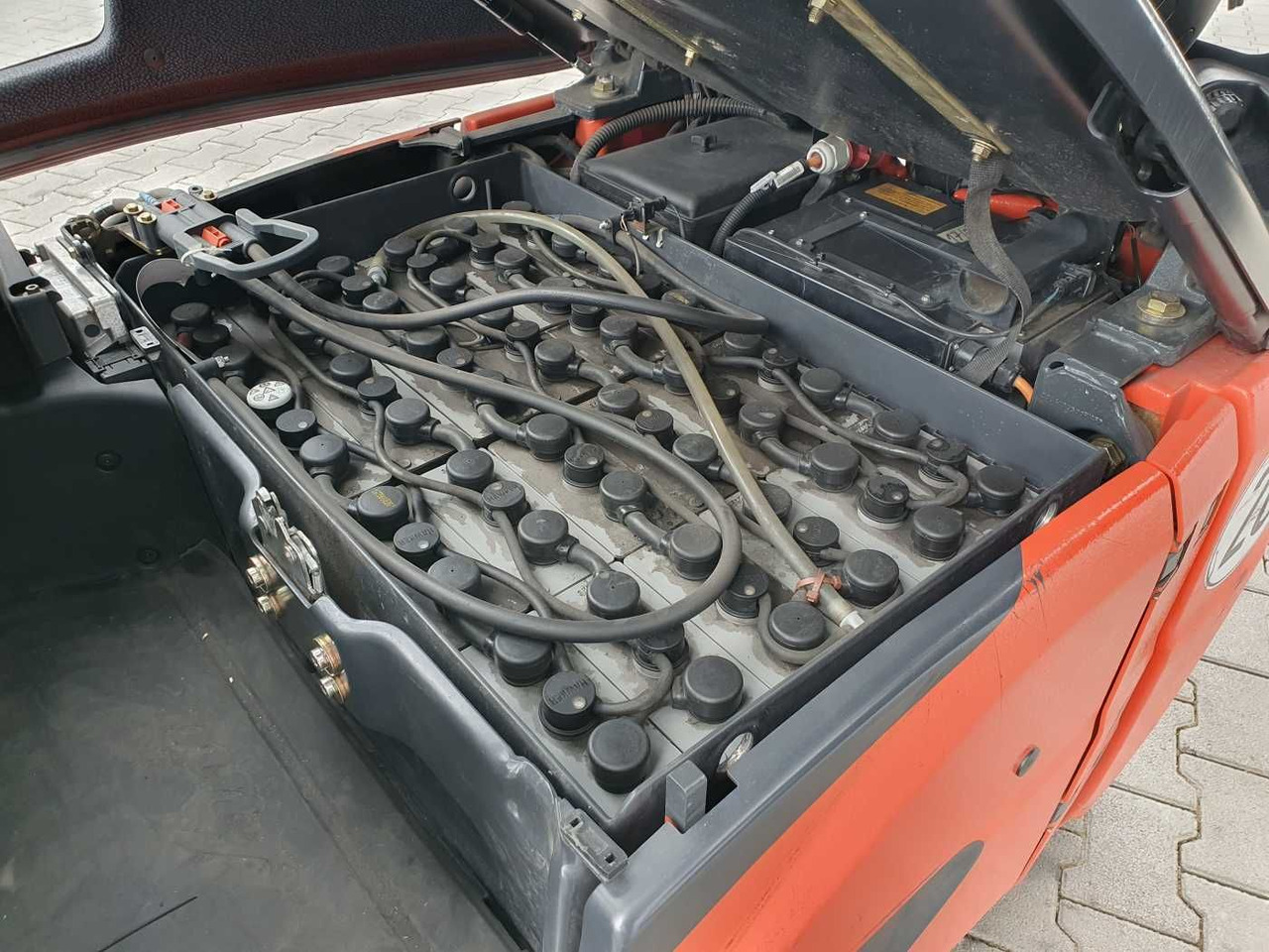 Elektrostapler Linde E14 - 02 / Triplex: 4.00m! / SS / nur 2.119h!: das Bild 14