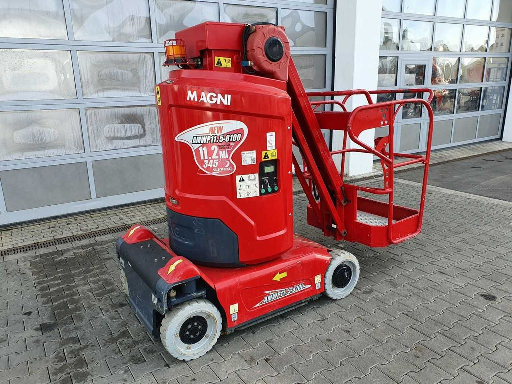 Magni AMWP 11.5-8100 / MJP11.5AC / 11,2m / 179h! - Teleskopmastbühne: das Bild 5 Magni AMWP 11.5-8100 / MJP11.5AC / 11,2m / 179h! - Teleskopmastbühne: das Bild 5