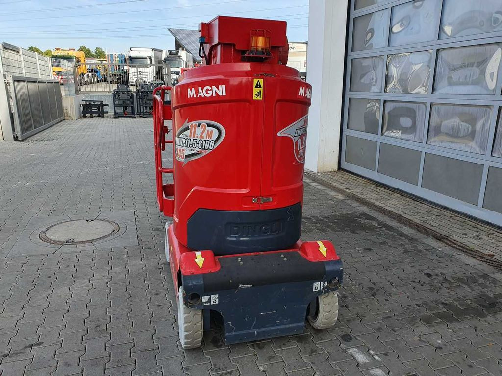Magni AMWP 11.5-8100 / MJP11.5AC / 11,2m / 179h! - Teleskopmastbühne: das Bild 4 Magni AMWP 11.5-8100 / MJP11.5AC / 11,2m / 179h! - Teleskopmastbühne: das Bild 4