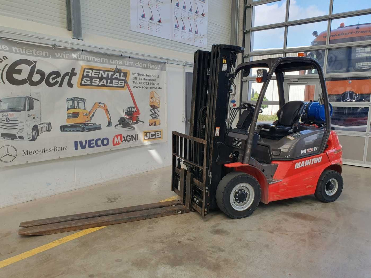 Manitou MI 25 G / Triplex: 4.70m / nur 1.976h! / SS - Gabelstapler: das Bild 3 Manitou MI 25 G / Triplex: 4.70m / nur 1.976h! / SS - Gabelstapler: das Bild 3