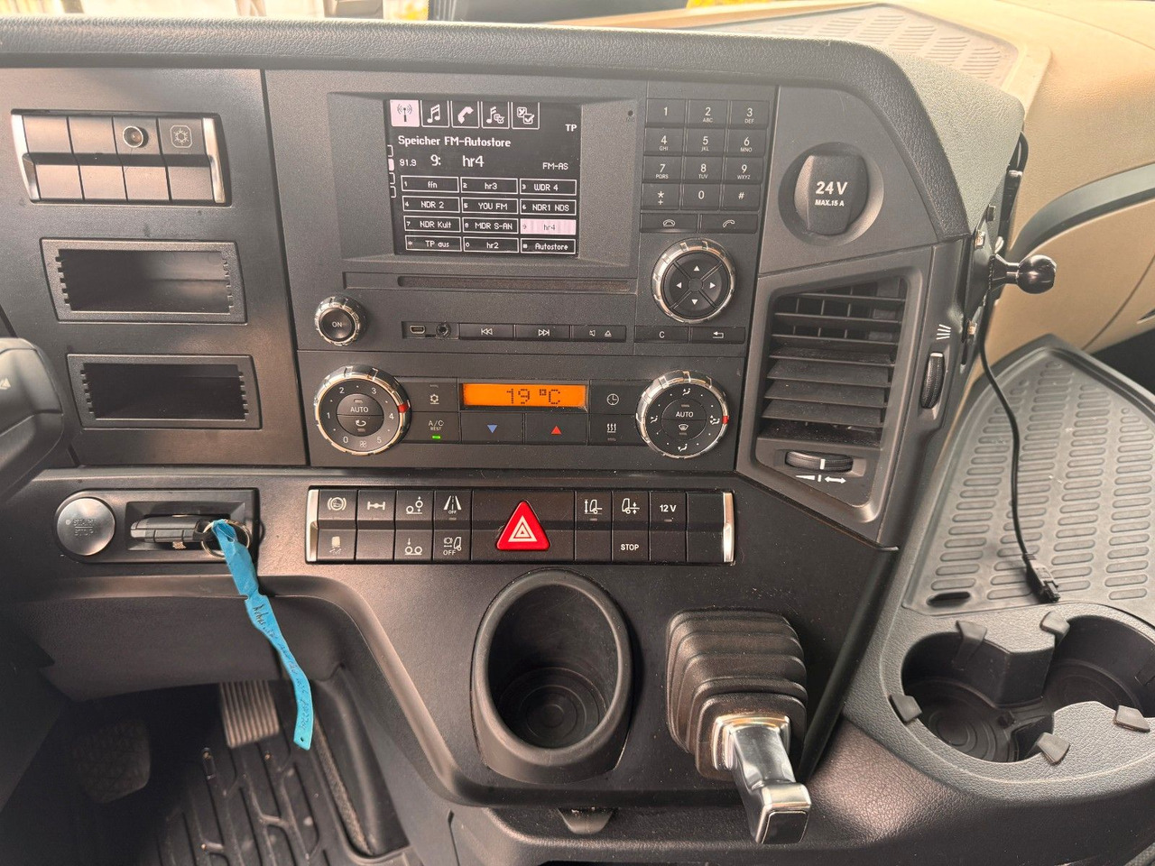 Plane LKW Mercedes-Benz Actros 2542 LnR 6x2 Retarder Standklima: das Bild 13