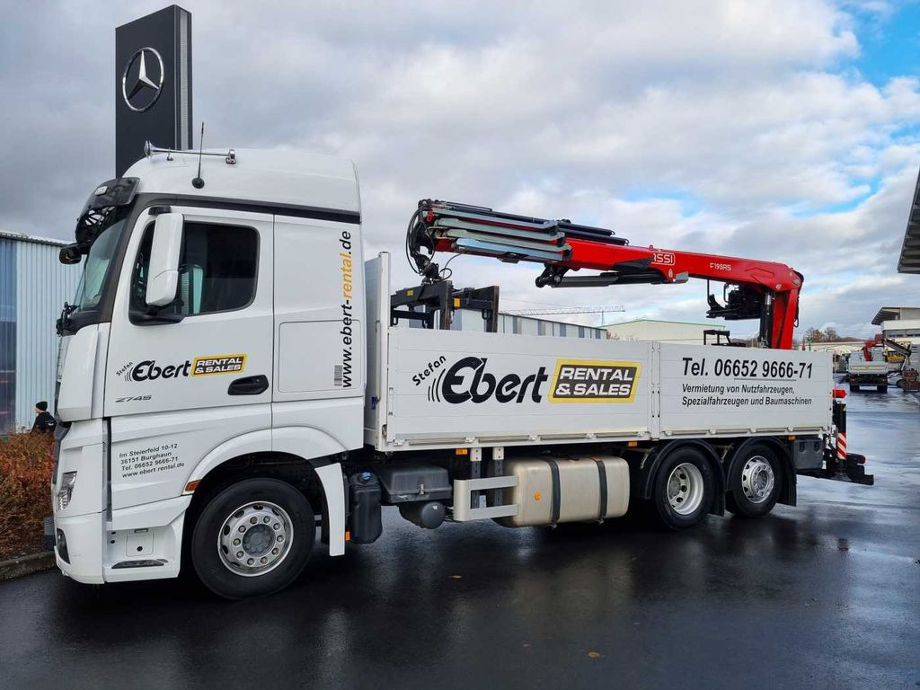 Mercedes-Benz Actros 2745 L 6x2 Baustoffpritsche+Kran Retarder Mercedes-Benz Actros 2745 L 6x2 Baustoffpritsche+Kran Retarder - Pritsche LKW, Autokran: das Bild 4 Mercedes-Benz Actros 2745 L 6x2 Baustoffpritsche+Kran Retarder Mercedes-Benz Actros 2745 L 6x2 Baustoffpritsche+Kran Retarder - Pritsche LKW, Autokran: das Bild 4