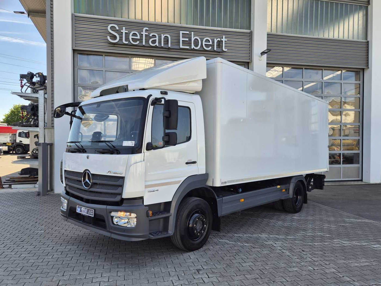 Mercedes-Benz Atego 1524 L Klima Standheizung LBW 1.500kg - Koffer LKW: das Bild 1 Mercedes-Benz Atego 1524 L Klima Standheizung LBW 1.500kg - Koffer LKW: das Bild 1