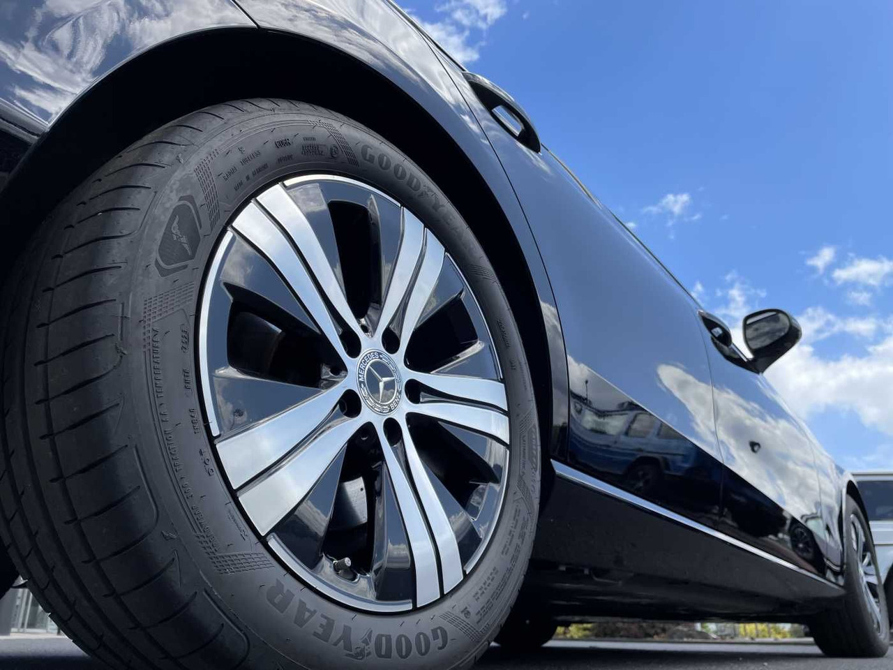 Mercedes-Benz C 180 9G Avantgarde Memory+Distr+ 360°+Keyless+L - Limousine: das Bild 5 Mercedes-Benz C 180 9G Avantgarde Memory+Distr+ 360°+Keyless+L - Limousine: das Bild 5