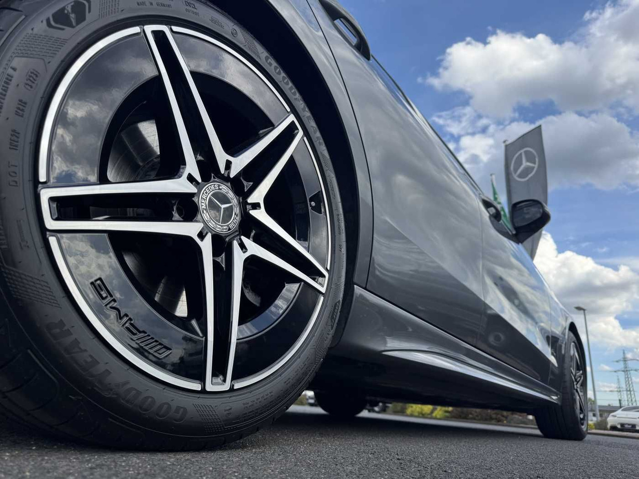 Mercedes-Benz C 200 T AMG Pano+AHK+RFK+Memory+Night+ TotW - PKW: das Bild 5 Mercedes-Benz C 200 T AMG Pano+AHK+RFK+Memory+Night+ TotW - PKW: das Bild 5