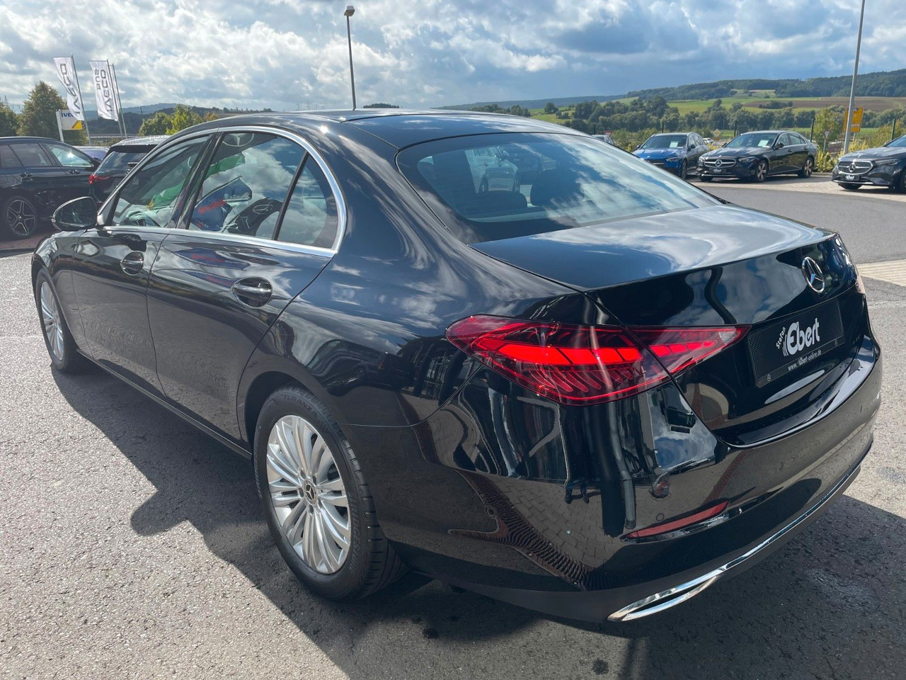 Mercedes-Benz C 200 d AVANTGARDE 360°+TOTW+Carplay+Ambiente - Limousine: das Bild 3 Mercedes-Benz C 200 d AVANTGARDE 360°+TOTW+Carplay+Ambiente - Limousine: das Bild 3