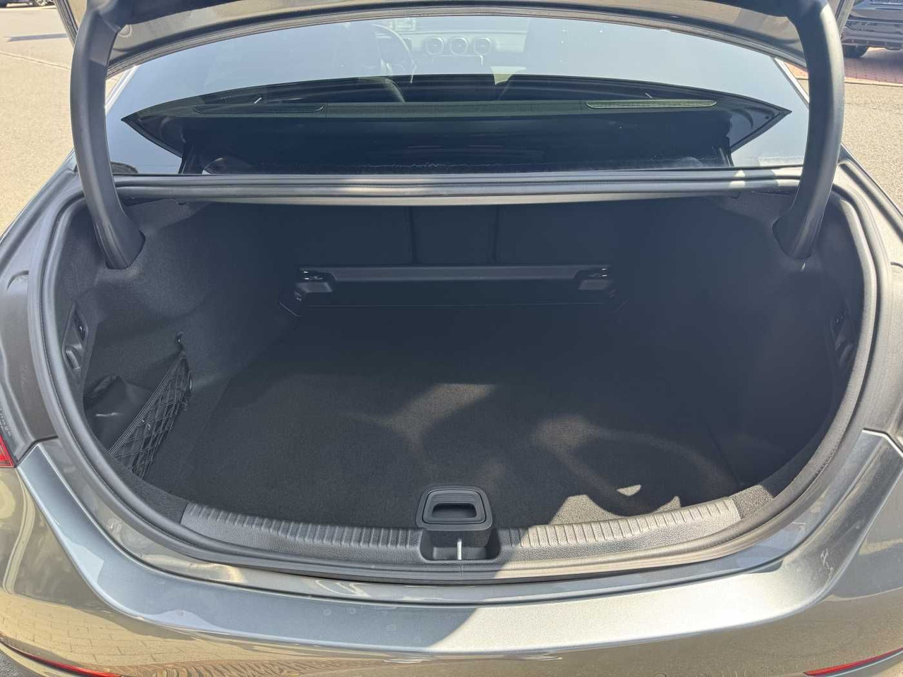 Limousine Mercedes-Benz C 300 4M Avantgarde+Pano+Bumester+AHK+RFK+ Night: das Bild 8