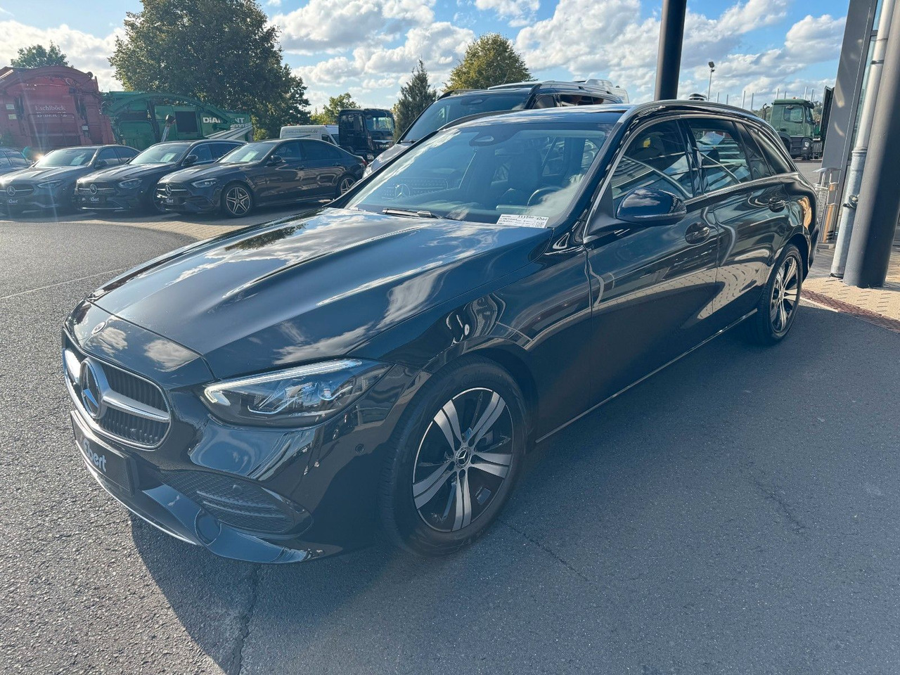 Mercedes-Benz C 300d T Avantgarde+RKamera+TotW+Ambiente - Kombi: das Bild 2 Mercedes-Benz C 300d T Avantgarde+RKamera+TotW+Ambiente - Kombi: das Bild 2
