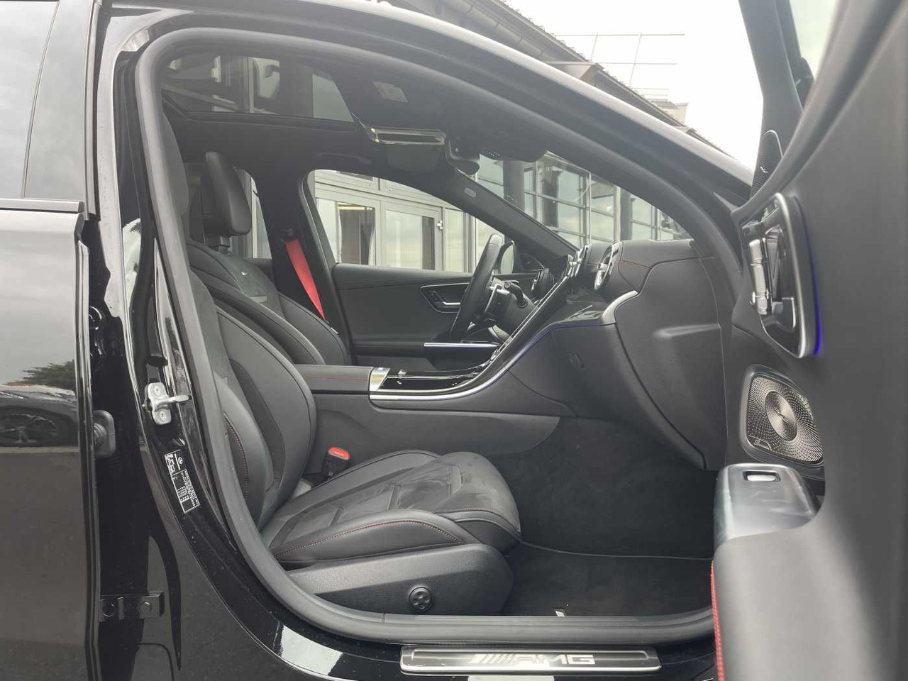 Limousine Mercedes-Benz C 43 AMG Digital+Burm+Distr+360+HUD+AHK+ Carbon: das Bild 8