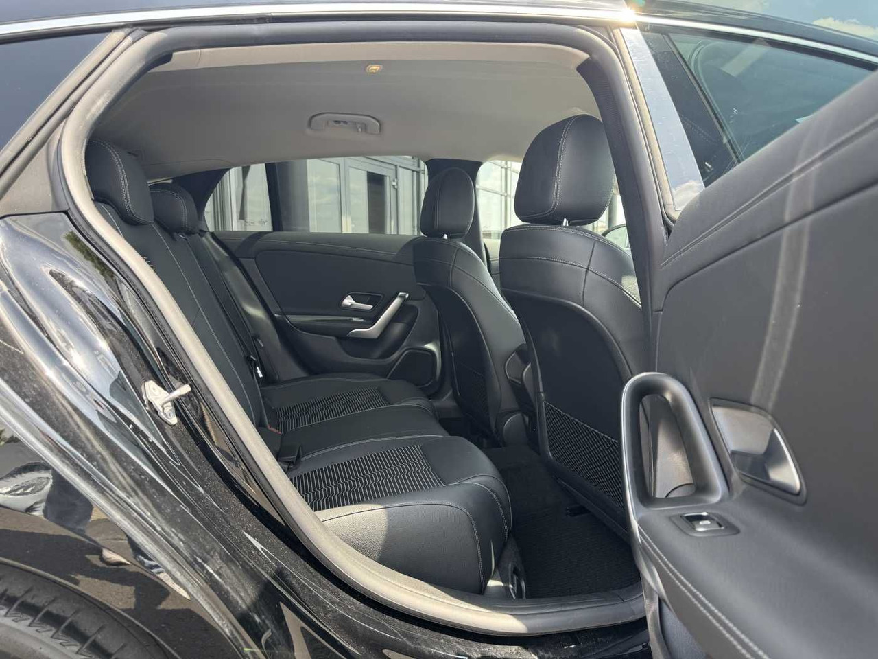 Mercedes-Benz CLA 250e Shooting Brake DistrPlus+RFK+Augment+LE – Leasing Mercedes-Benz CLA 250e Shooting Brake DistrPlus+RFK+Augment+LE: das Bild 7