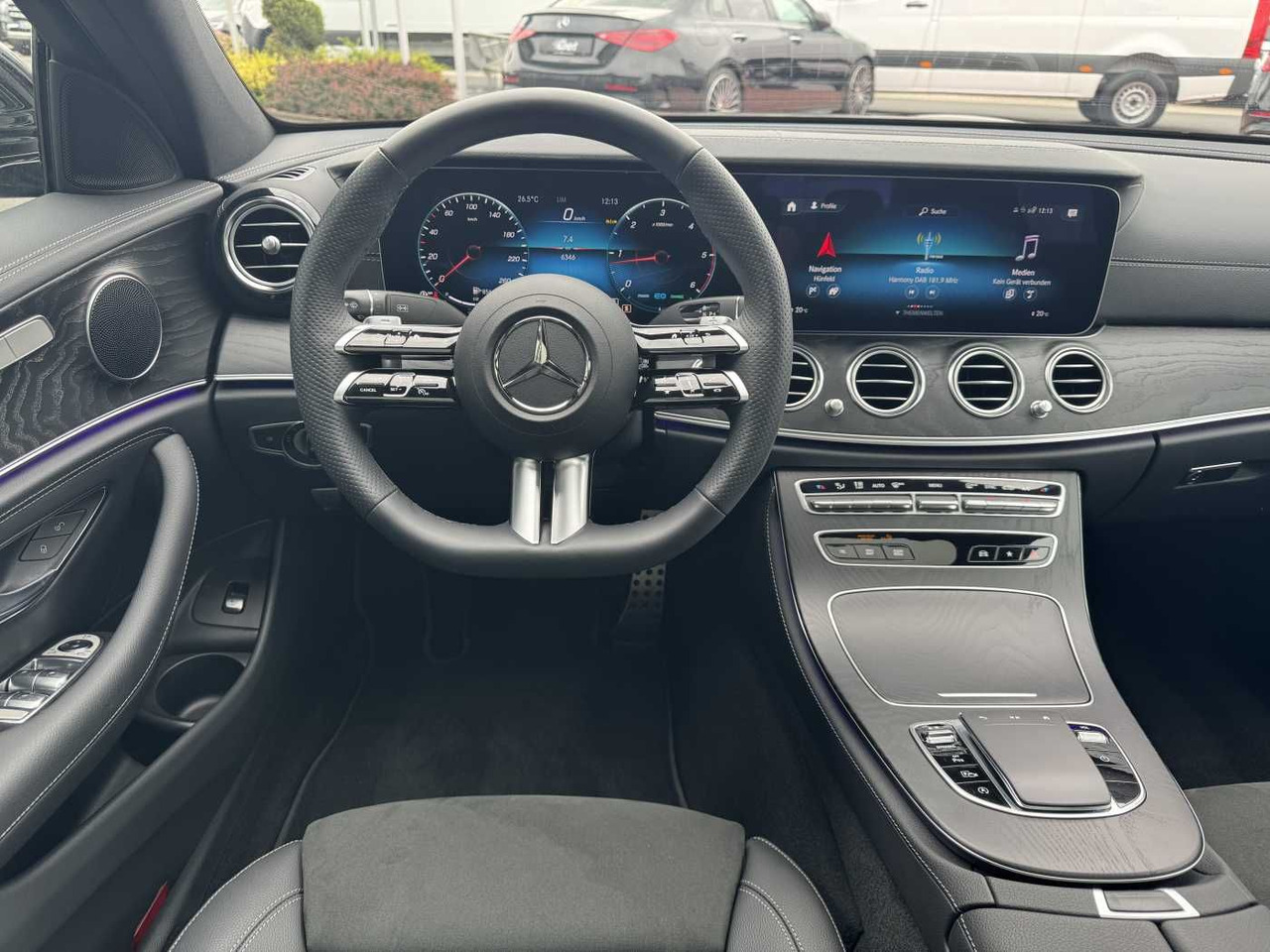 Mercedes-Benz E 220d AMG+Distr+Multibeam+Pano+ Ambiente+Night – Leasing Mercedes-Benz E 220d AMG+Distr+Multibeam+Pano+ Ambiente+Night: das Bild 11
