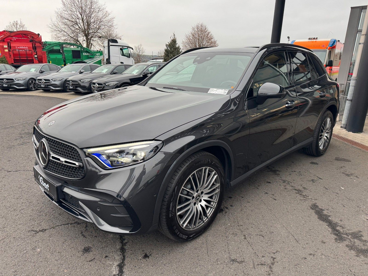 Mercedes-Benz GLC 220d 4M AMG+AHK+Burm+STH+360+Night - SUV/ Geländewagen: das Bild 2 Mercedes-Benz GLC 220d 4M AMG+AHK+Burm+STH+360+Night - SUV/ Geländewagen: das Bild 2