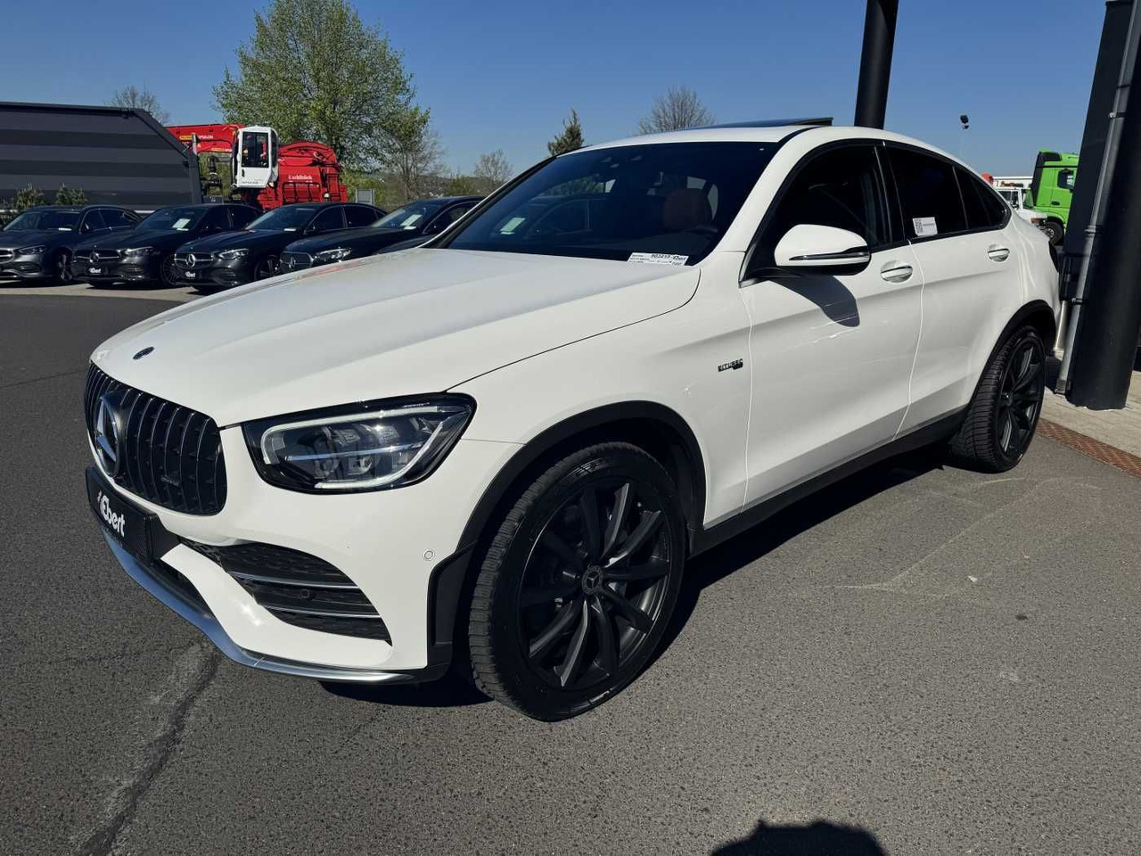 Mercedes-Benz GLC 43 AMG Coupe AirM+Memory+RFK+ SPUR+TOTW+ESD - PKW: das Bild 2 Mercedes-Benz GLC 43 AMG Coupe AirM+Memory+RFK+ SPUR+TOTW+ESD - PKW: das Bild 2