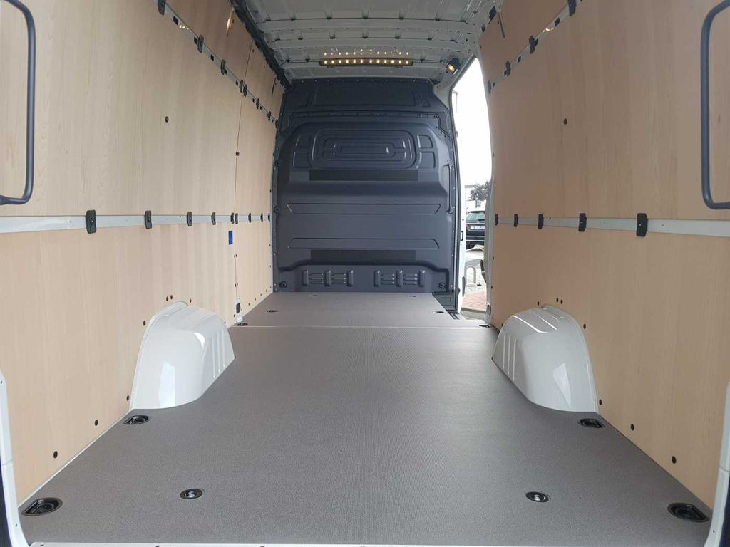 Kastenwagen Mercedes-Benz Sprinter 317 CDI 4325 9G Klima Kamera AHK3,5: das Bild 7