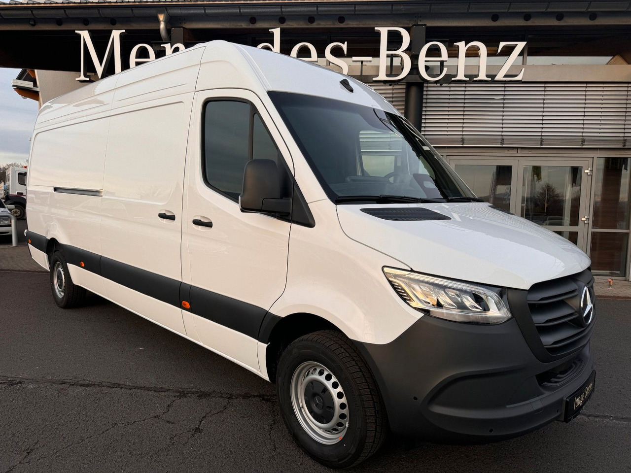 Mercedes-Benz Sprinter 319 CDI 4325 Klima Kamera AHK LED - Kastenwagen: das Bild 1 Mercedes-Benz Sprinter 319 CDI 4325 Klima Kamera AHK LED - Kastenwagen: das Bild 1